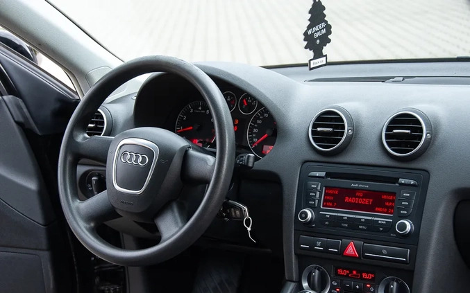 Audi A3 cena 21900 przebieg: 230000, rok produkcji 2007 z Goniądz małe 562